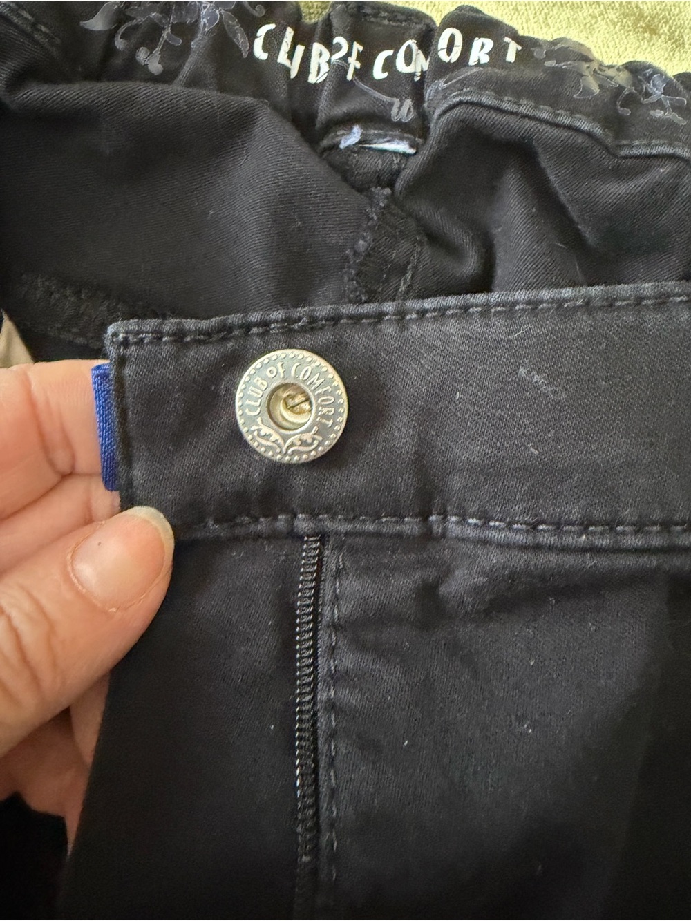 Club of Comfort Black Button-Front Stretch Pants - Picture 5 of 12